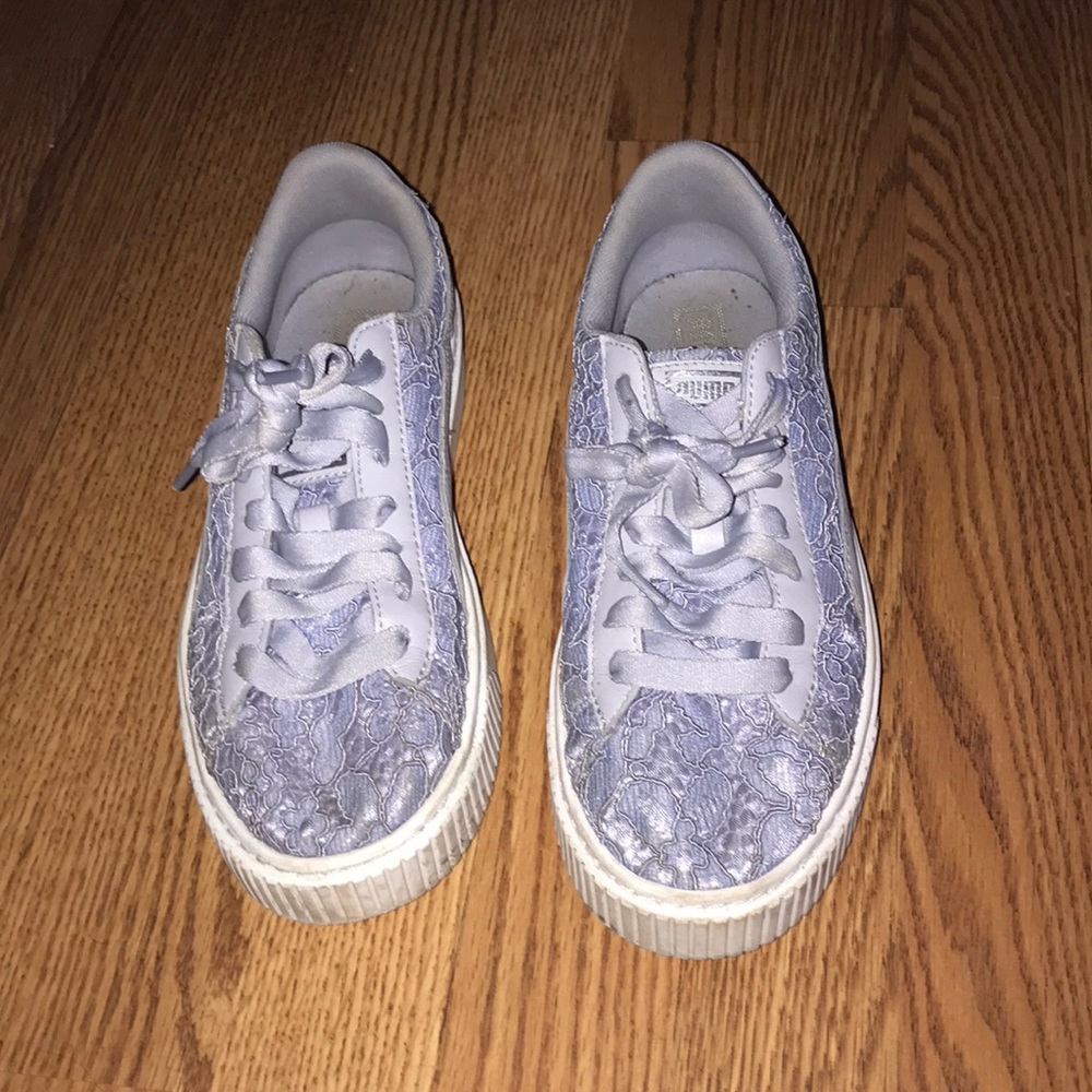 lavender purple puma sneakers! 💜